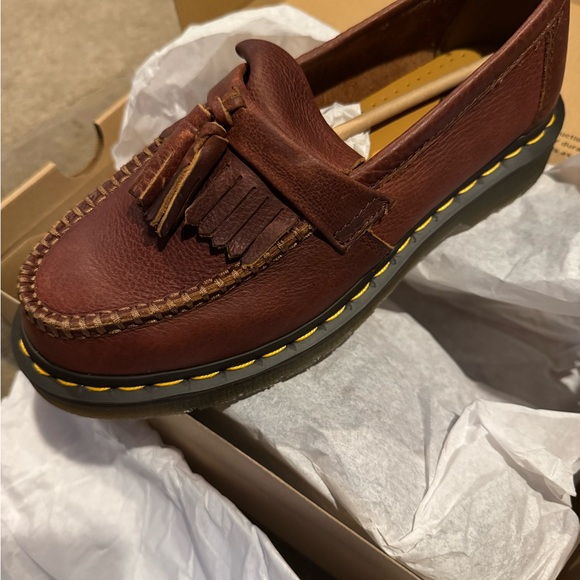 D r . M a r t e n s   A d r i a n   l o a f e r s - Picture 3 of 7